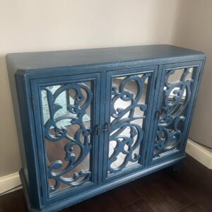 Blue Mirrored Buffett