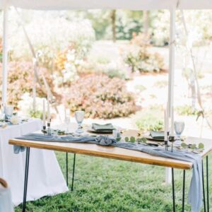 Sweetheart Wood Table w/ Black Hairpin Legs